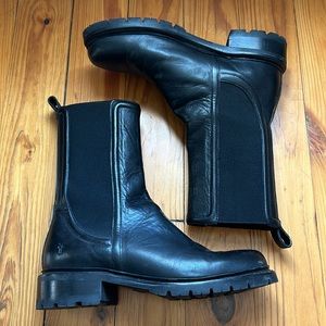Size 7 Frye Samantha Moto chelsea boots